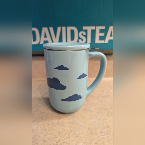 Other - David's Tea Blue Cloud heat Reactive Mug